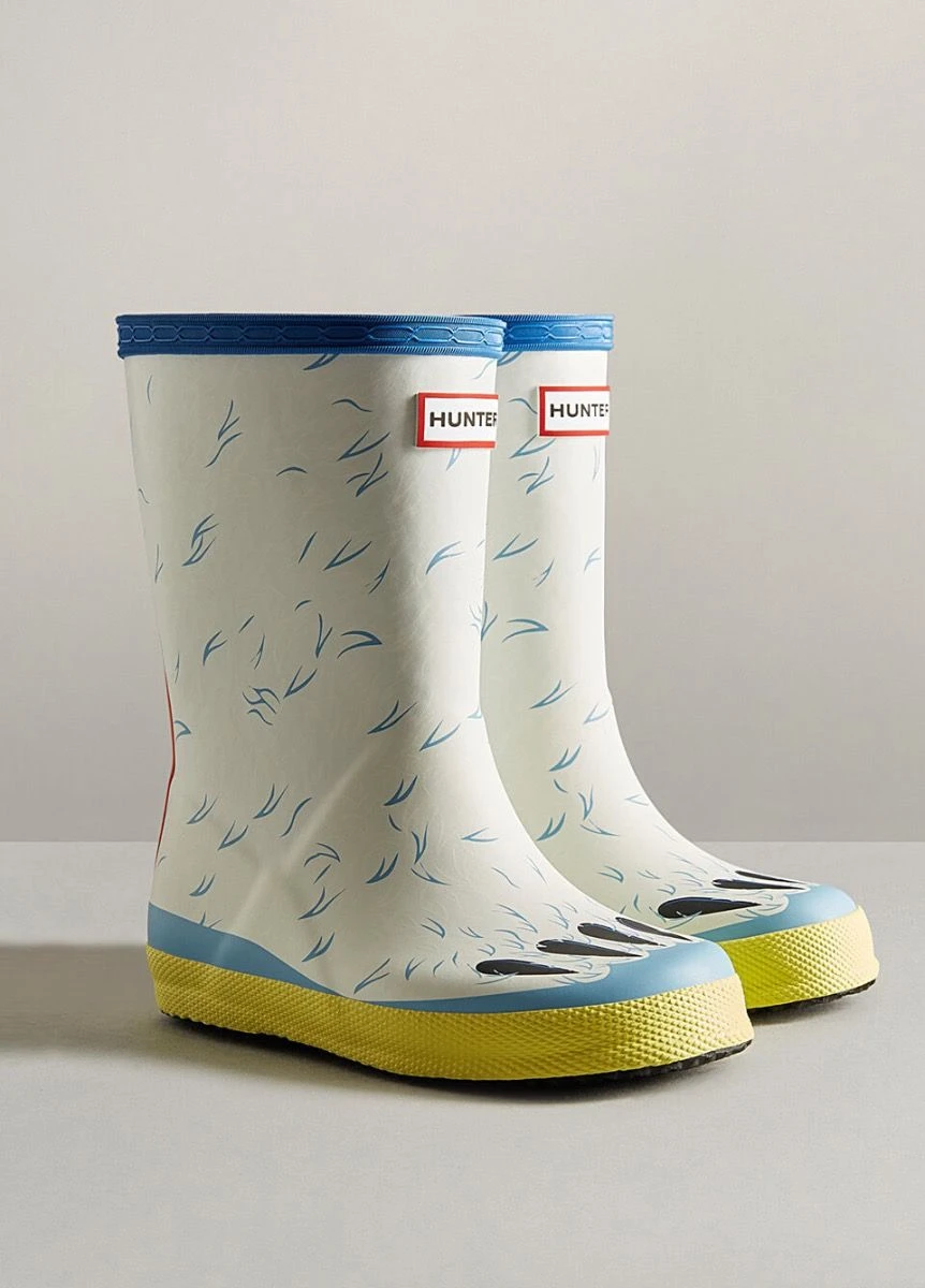 Hunter Kids First Classic Polar Bear Wellingtons - White 3 Hunter Kids First Classic Polar Bear Wellingtons - White