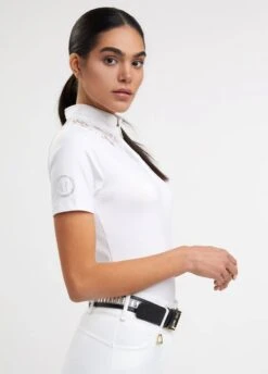 Holland Cooper Equestrian Lace Short Sleeve Base Layer - Ice White 7 Holland Cooper Equestrian Lace Short Sleeve Base Layer - Ice White -Equestrian Supply Store laceshortslvwht2rdy