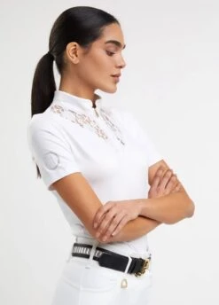 Holland Cooper Equestrian Lace Short Sleeve Base Layer - Ice White 8 Holland Cooper Equestrian Lace Short Sleeve Base Layer - Ice White -Equestrian Supply Store laceshortslvwht3rdy