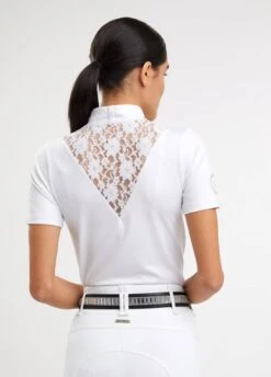 Holland Cooper Equestrian Lace Short Sleeve Base Layer - Ice White 9 Holland Cooper Equestrian Lace Short Sleeve Base Layer - Ice White -Equestrian Supply Store laceshortslvwhtrdy
