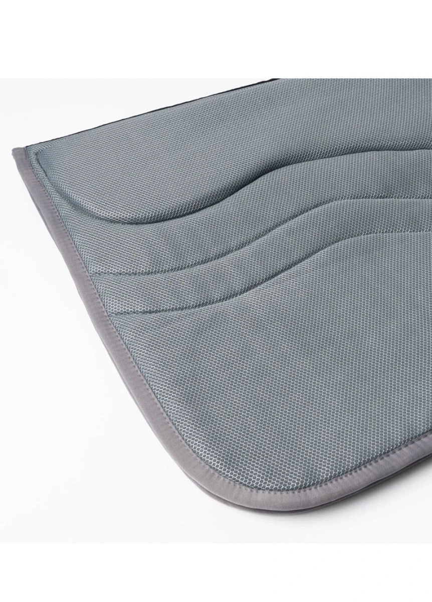 LeMieux Ultra Mesh Dressage Square - Grey 5 LeMieux Ultra Mesh Dressage Square - Grey - Image 3