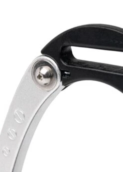 LeMieux Vector Balance Stirrups - Black/Aluminium -Equestrian Supply Store lmvectorblkalumrdy